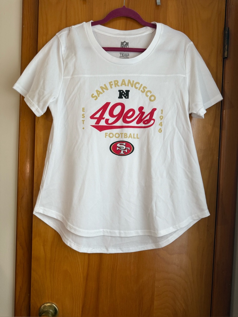Women’s White San Francisco 49ers Short Sleeve Football Tee
